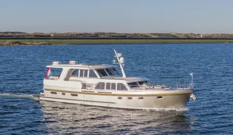 pre owned Linssen Grand Sturdy 590 AC Wheelhouse