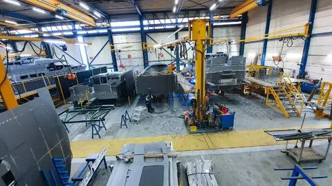 Linssen shipyard steel hull construction